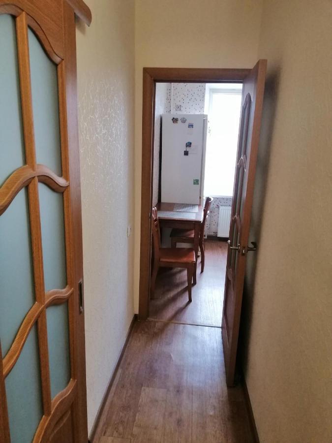 Уютная Квартира На Лётной 6 צ'רניהיב מראה חיצוני תמונה